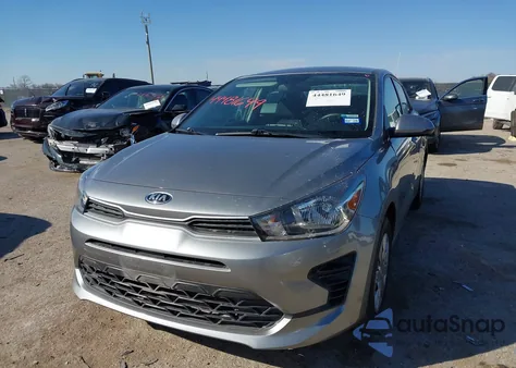 2021 Kia Rio S z USA, uszkodzony, nr VIN 3KPA24AD9ME398927